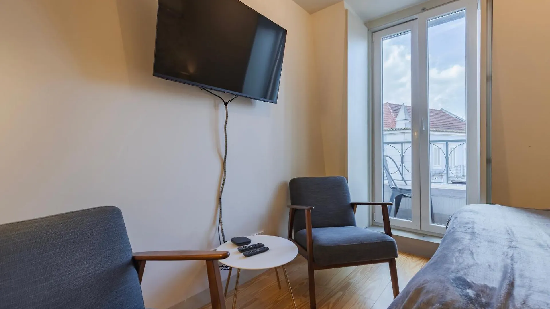 Trendy Studio In Graca'S Heart By Lovelystay Lisbon