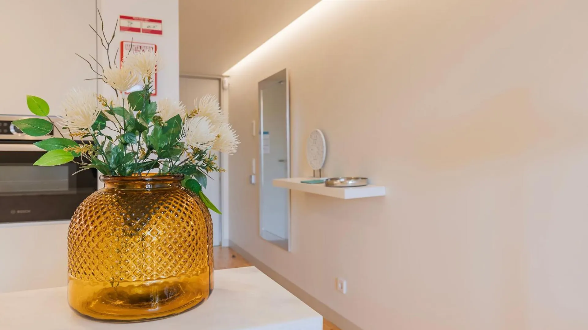 Trendy Studio In Graca'S Heart By Lovelystay Lisbon Portugal