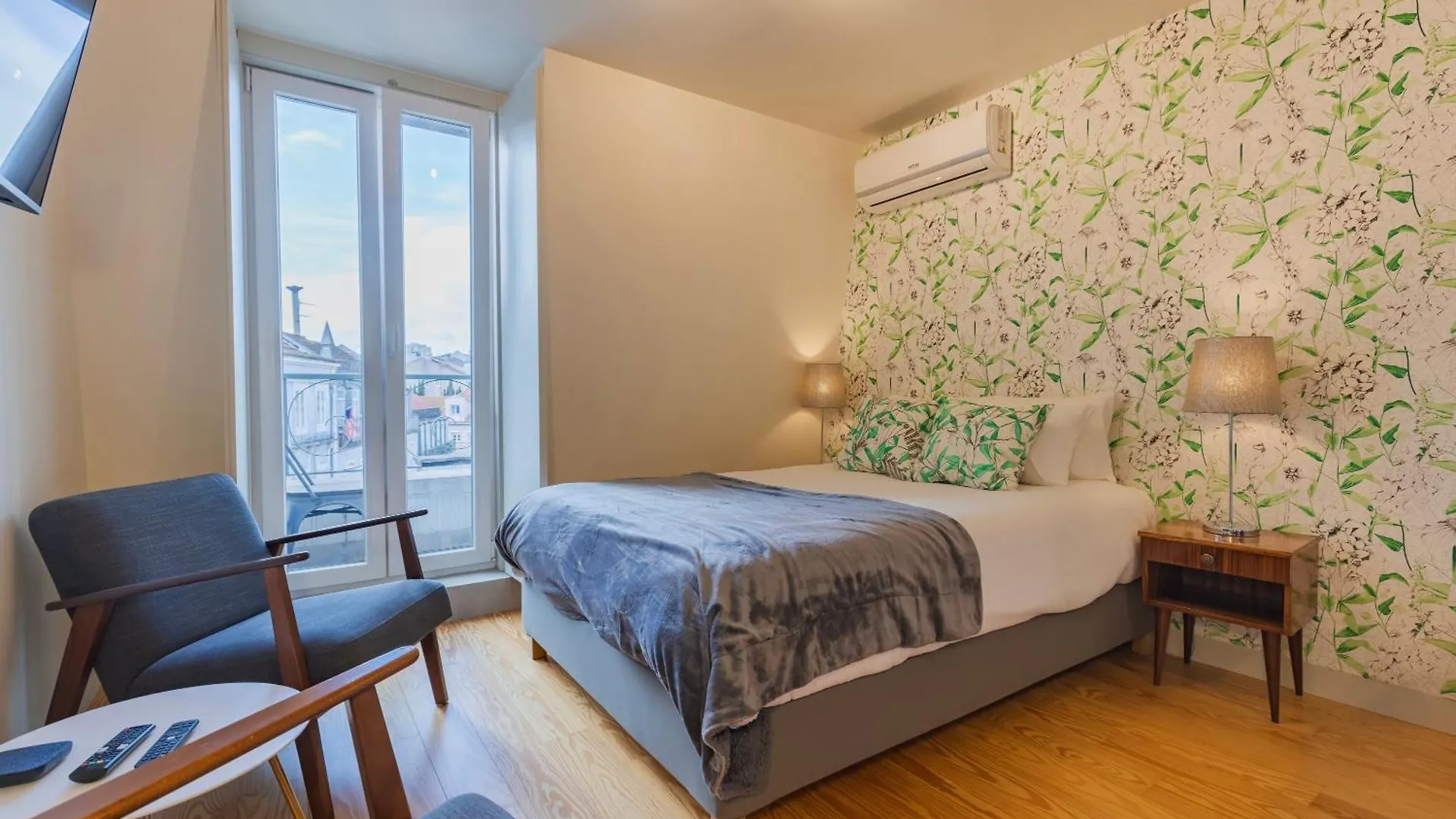 Trendy Studio In Graca'S Heart By Lovelystay Lisbon