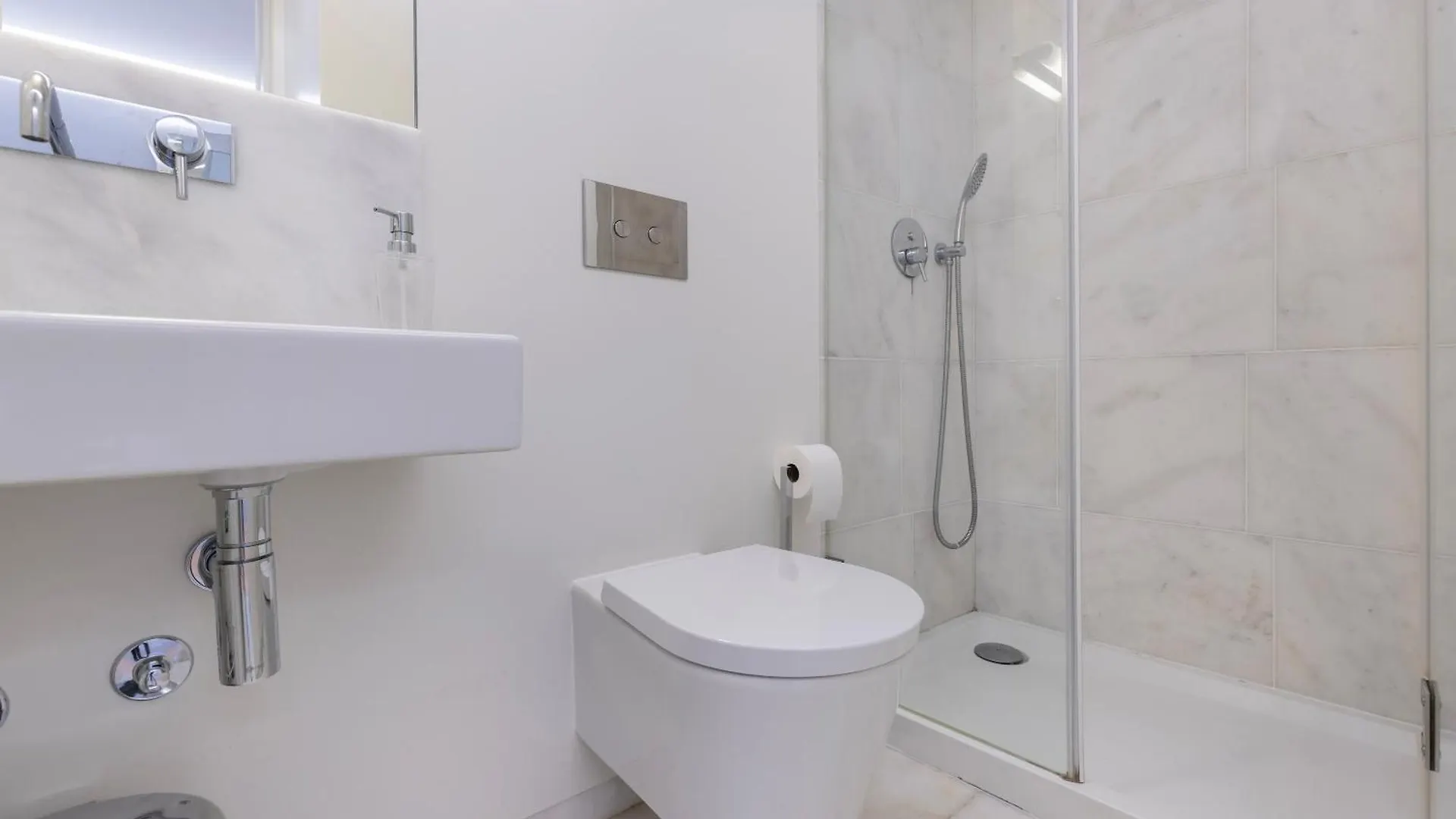 Apartment Trendy Studio In Graca'S Heart By Lovelystay Lisbon